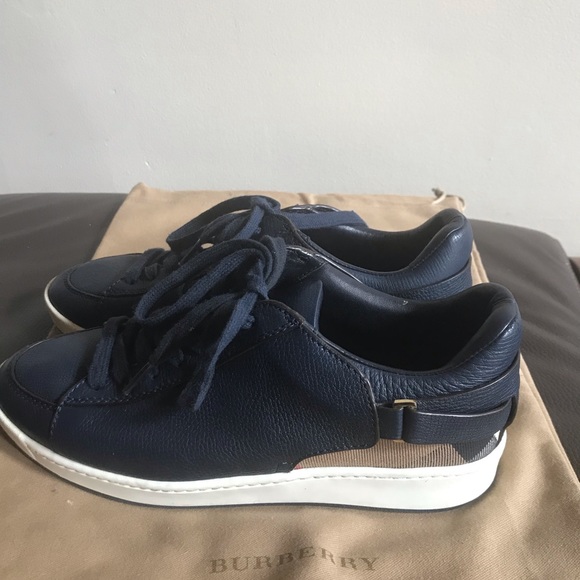 Burberry Sneakers - Picture 1 of 16